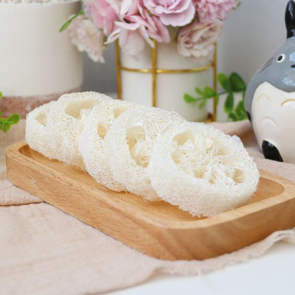 2cm thick natural loofah sponge slices for crafting soap or as dish holders
