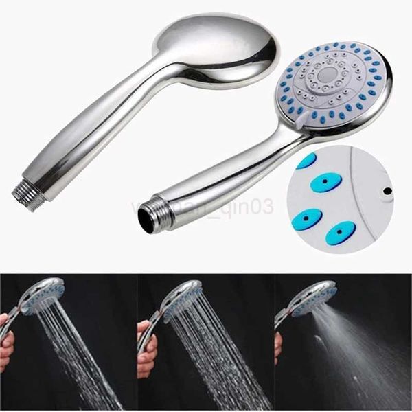 Adjustable jetting shower head for water-saving handheld bathroom use