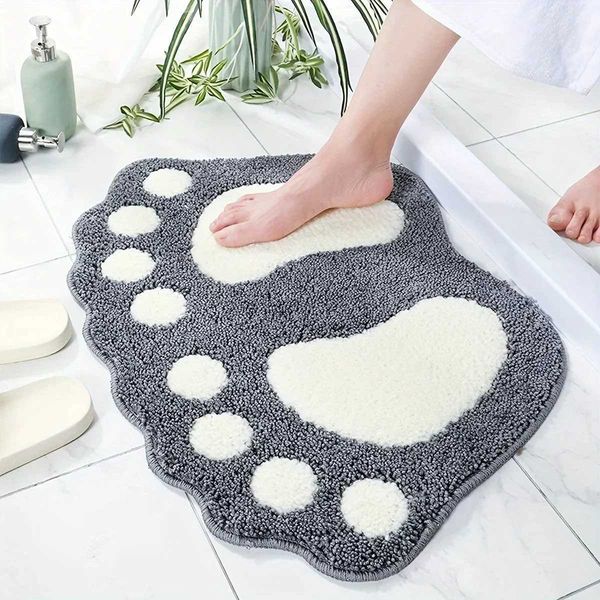 Anti-slip bath mat with super absorbent microfiber for soft, comfortable bathroom flooring and home decor