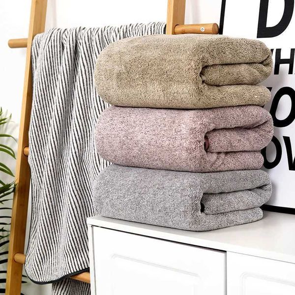 Bamboo charcoal fiber bath towel for quick-drying hair, antibacterial shower gift in coral velvet for men