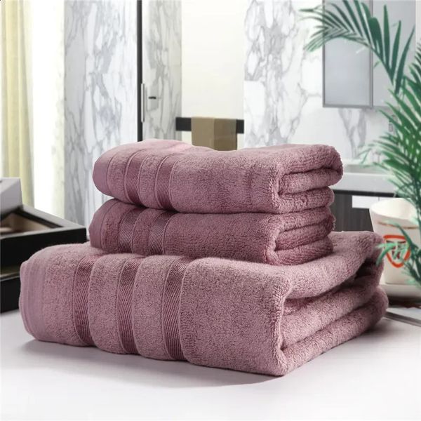 Bamboo fiber bath towel set for adults, soft and absorbent, in solid colors
