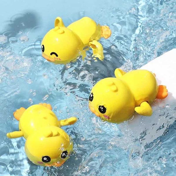 Bath Toys Cute Swimming Duck Bath Toys for Toddlers 1-3 Floating Wind Up Toys for Boy Girl New Born Baby Bathtub Toddler Toys Y240814

Adorable floating duck bath toys for babies aged 1-3, wind-up ...