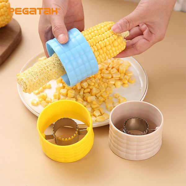 Bathroom corn peeler for efficient corn stripping, a practical kitchen tool for fruits and vegetables