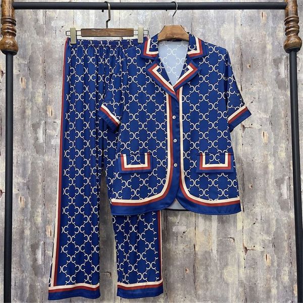 Classic printed pajama set for women and men, made of cool, breathable ice silk fabric, perfect for lounging or sleeping at home