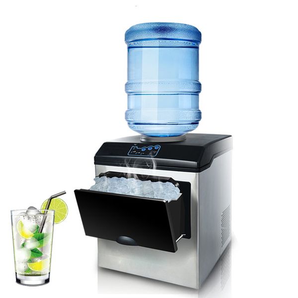 Compact commercial or home ice maker for countertops, producing bullet ice automatically with 220V power, model LBZLJ-18