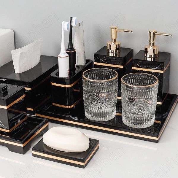 Creativity Double Gold Stroke Resin Bathroom Accessories Set European Modern Toothbrush Cup Toothbrush Holder Home Decoration

Modern European-style bathroom set with double gold accents, including...