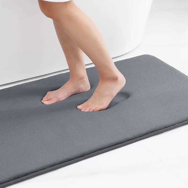 Foot Mat Pure Color Thickened Memory Foam Flannel Carpet Rugs Baths Floor Bathroom Door Mat Absorbent mat Toilet Non-Slip MatsC241227

Rewritten as:
Pure color thickened memory foam flannel foot mat for bathroom floors, absorbent non-slip door rug for toilet and bath areas