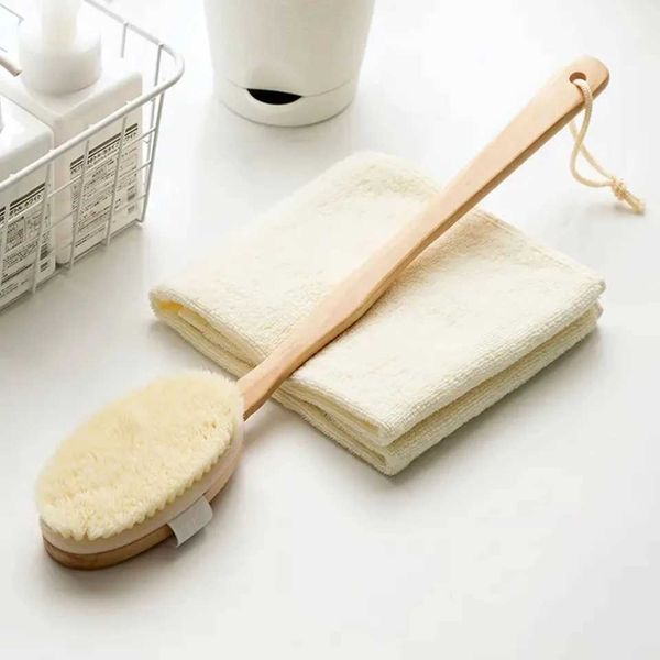 Gentle and effective wooden detachable bathtub B for back and legs