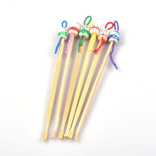 Natural bamboo ear cleaning spoon for wax removal