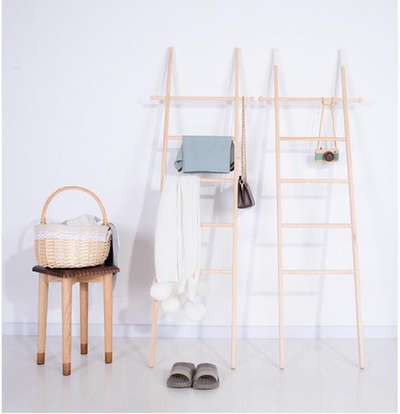 Nordic-style bathroom towel rack, a simple wall-mounted ladder for storing clothes and hanging silk scarves, also serves as a decorative photography prop