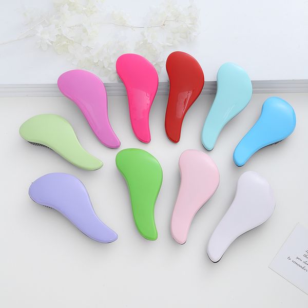Portable hairbrush with airbag design for women, prevents tangles and boosts shine