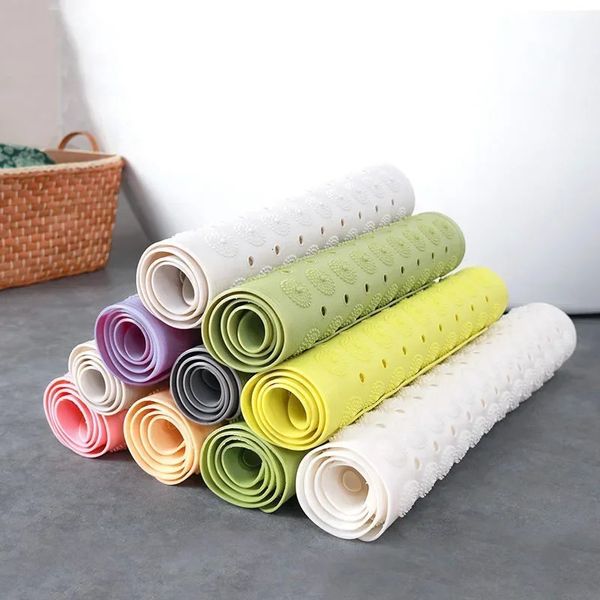 Slip-resistant bathroom rug for Christmas home decor, perfect for pools and showers as a water barrier mat